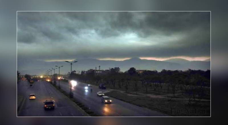 ملک کے چند حصوں میں آج بادل برسیں گے