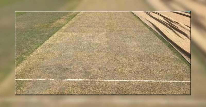 بھارت ، انگلینڈ ٹیسٹ میچ ، ماہرین نے وکٹ کی تیاری پر سوالیہ نشان لگا دئیے