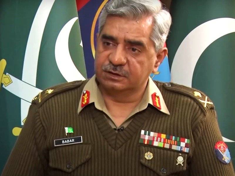 چائے کی آفر برقرار ، الزامات کا وجود نہیں، جہاں ضرورت ہو جواب دیتے ہیں : ڈی جی آئی ایس پی آر
