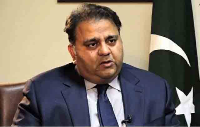 وزیر اعظم فیصلے کرتے ہیں اور فوج ان فیصلوں کی حمایت کرتی ہے، فواد چودھری