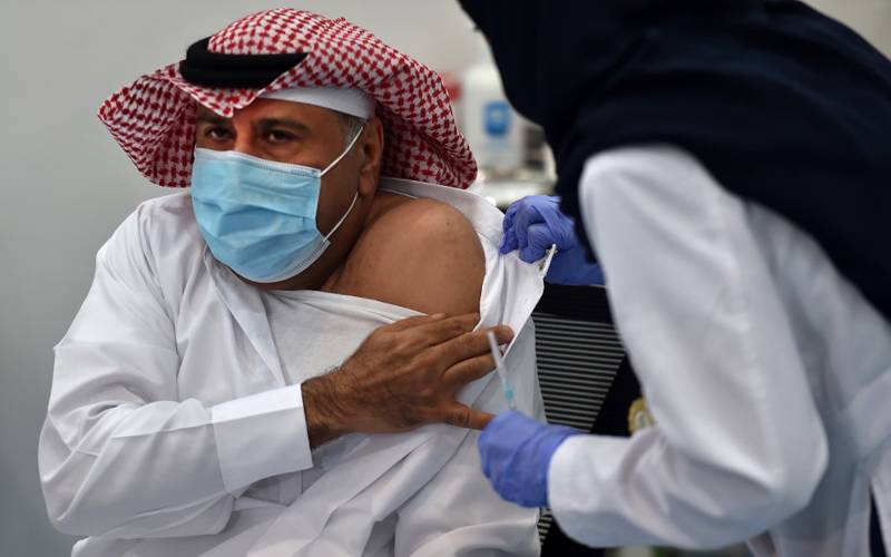 سعودی عرب میں 10 لاکھ شہریوں کو ویکسین لگادی گئی