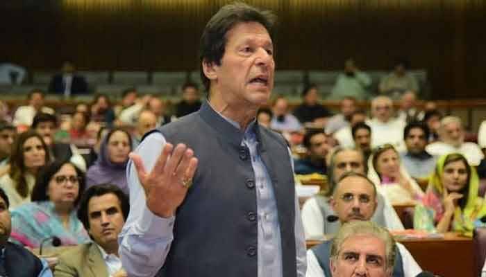 نواز شریف اور زرداری ڈاکو ،فضل الرحمن دو نمبر آدمی ہیں: وزیر اعظم عمران خان