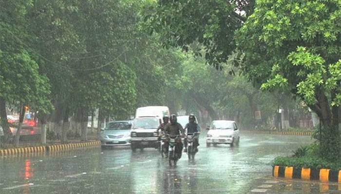 Rain in Lahore,Pakistan Weather