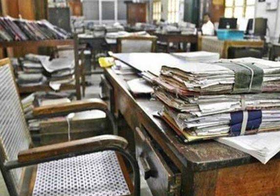 آئندہ مالی سال کے بجٹ میں سرکاری ملازمین کی تنخواہوں میں اضافے کی سفارشات تیار 