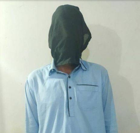 کراچی پولیس نے وکیل کار چور گرفتار کرلیا 