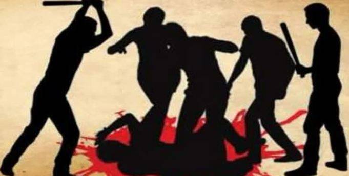 بھارت میں مندرانتظامیہ نے مسلمان نوجوان کو مزدوری مانگنے پر تشدد کا نشانہ بناڈالا 