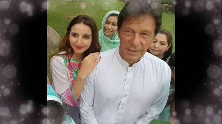 عمران خان بہادری سے کورونا وائرس کو بھی شکست دیں گے: حریم شاہ