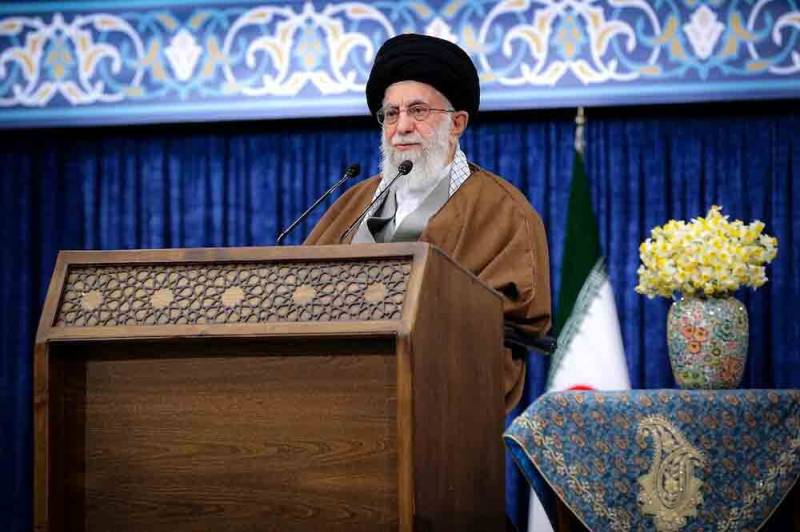 ایران جوہری معاہدے کی تب پاسداری کرے گا جب امریکا پاپندیاں ہٹا دے گا، خامنہ ای