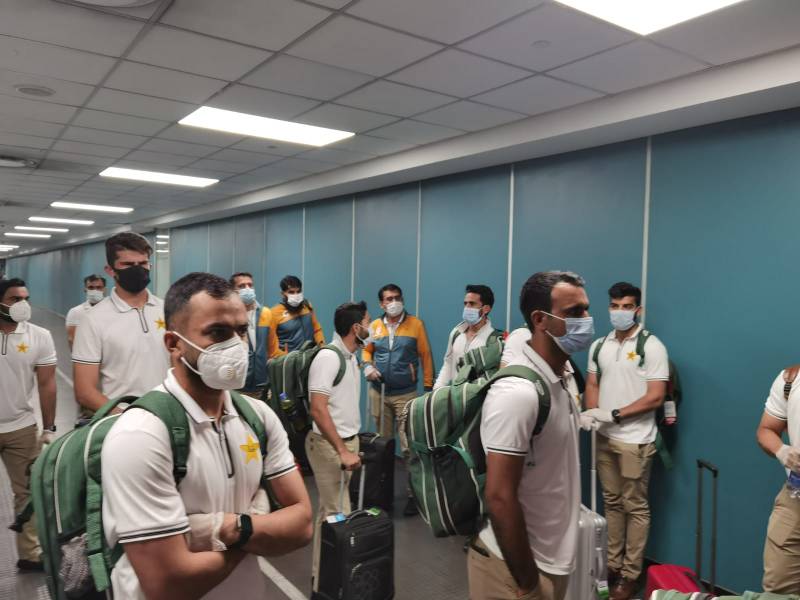 قومی کرکٹ ٹیم کی کورونا ٹیسٹ رپورٹ آج آئے گی، کل سے پریکٹس شروع ہوگی