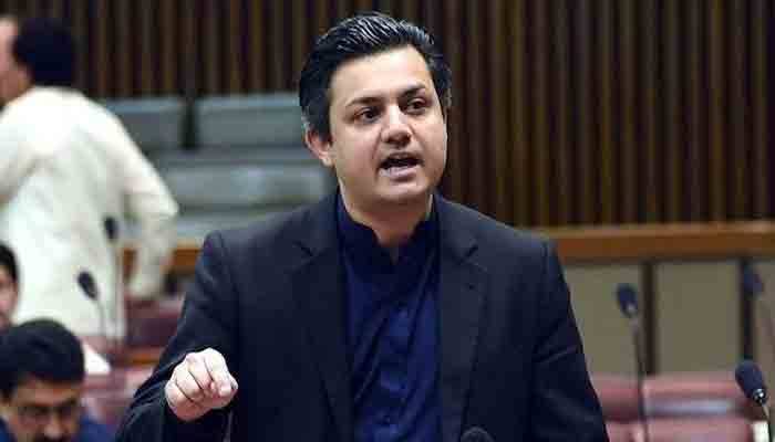 حماد اظہر نے وفاقی وزیر برائے خزانہ کا چارج سنبھال لیا