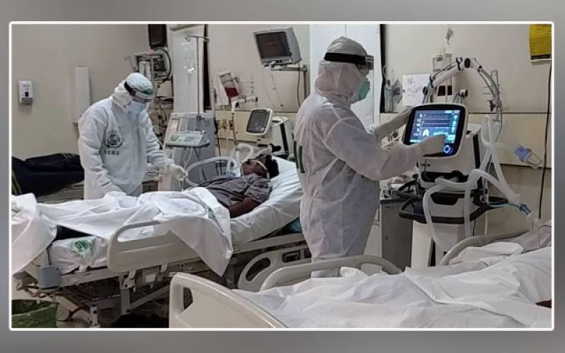 پاکستان میں عالمی وبا کے باعث مزید 78 افراد جان گنوا بیٹھے