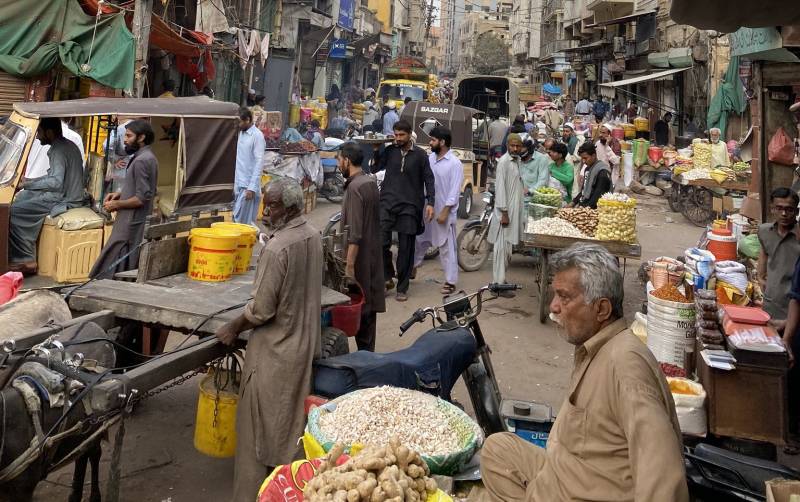 تاجروں نے کاروباری مراکز رات 8 بجے بند کرنے کا نوٹیفکیشن مسترد کر دیا