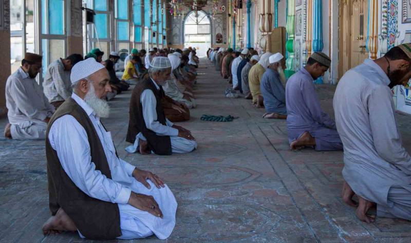 این سی او سی نے رمضان المبارک میں مساجد کیلئے گائیڈ لائنز جاری کر دیں