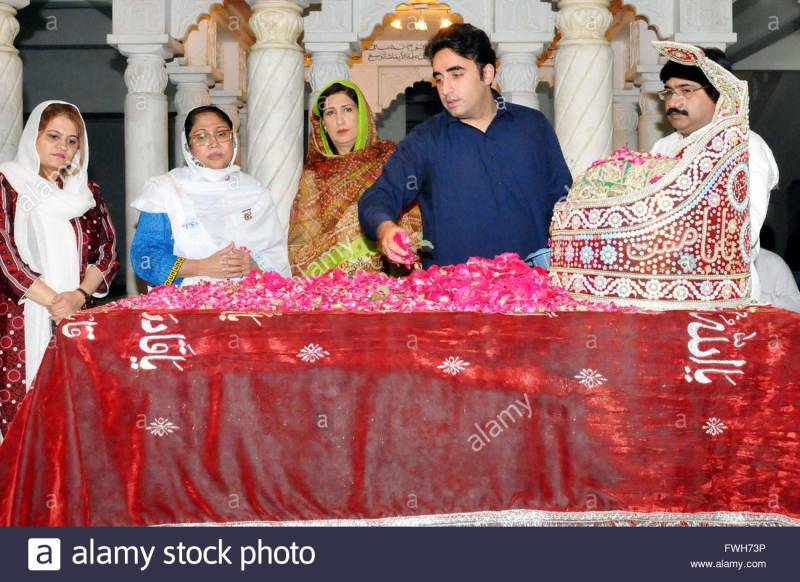 آمروں اور ان کے سلیکٹڈ انگائیڈڈ میزائلوں نے جمہوریت برباد کردی: بلاول بھٹو
