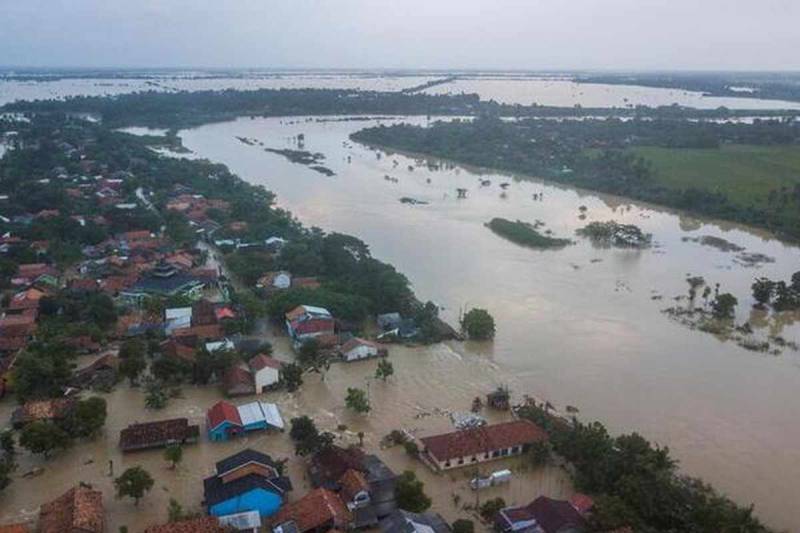 انڈونیشیا اور مشرقی تیمور میں سیلاب سے تباہی،100 افراد ہلاک، متعدد زخمی،کئی لاپتا