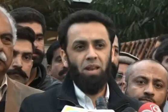 جو سرکاری افسر ہمارے ووٹرز کو روکے گا اسے پنجاب میں نوکری نہیں کرنے دینگے: عطاءاللہ تارڑ