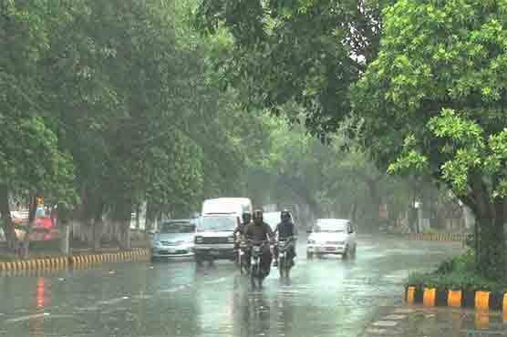 پنجاب میں شدید بارشوں کا خطرہ، پی ڈی ایم اے نے الرٹ جاری کر دیا
