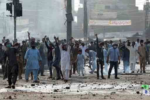 وفاقی کابینہ نے تحریک لبیک پر پابندی لگانے کی منظوری دیدی