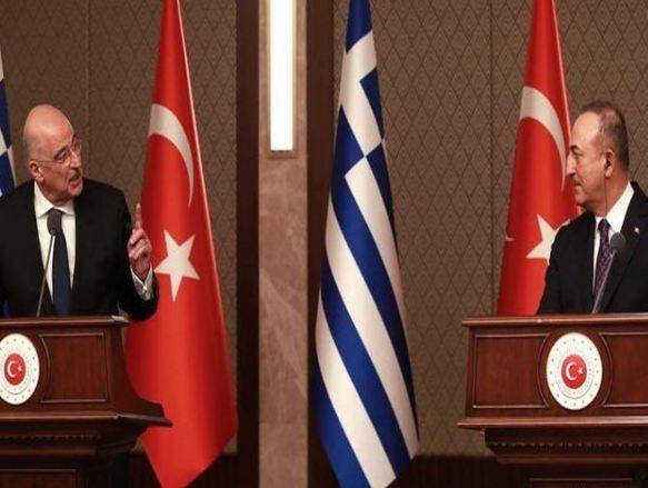 پریس کانفرنس میں ترکی اور یونان کے وزرائے خارجہ آپس میں جھگڑ پڑے