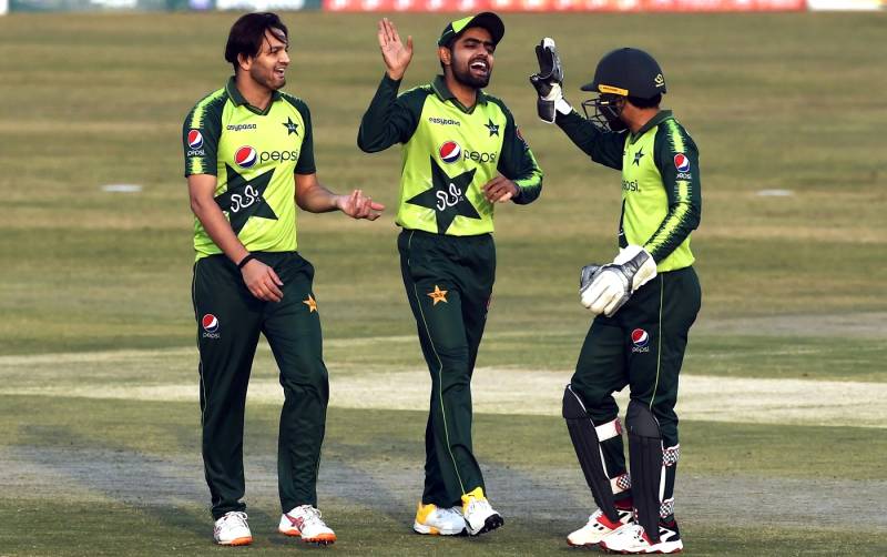 پاکستان نے زمبابوے کو 11 رنز سے شکست دیدی، سیریز میں 0-1 کی برتری
