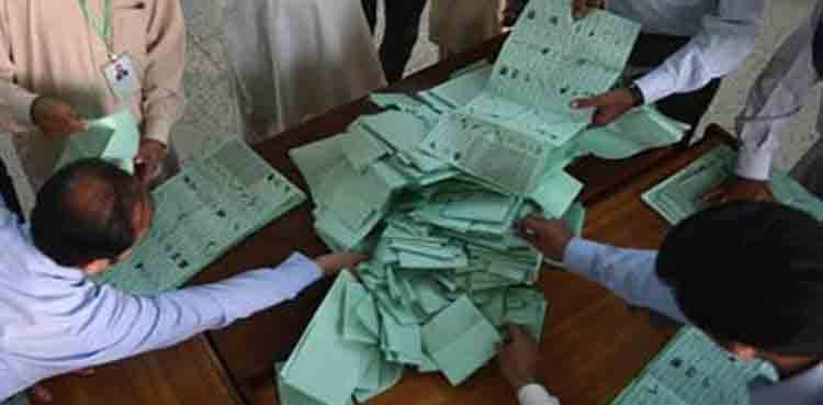 این اے 249 پر ووٹوں کی دوبارہ گنتی کا عمل شروع