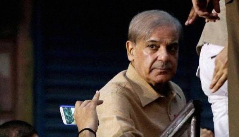ملکی سیاست میں ڈرامائی موڑ، شہباز شریف کو بیرون ملک جانے سے روک دیا گیا