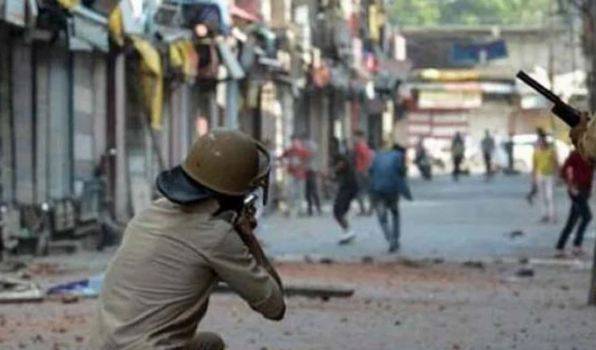 سری نگر بھارتی فوج کی وحشیانہ فائرنگ سے 3 کشمیر ی نوجوان شہید ہوگئے 