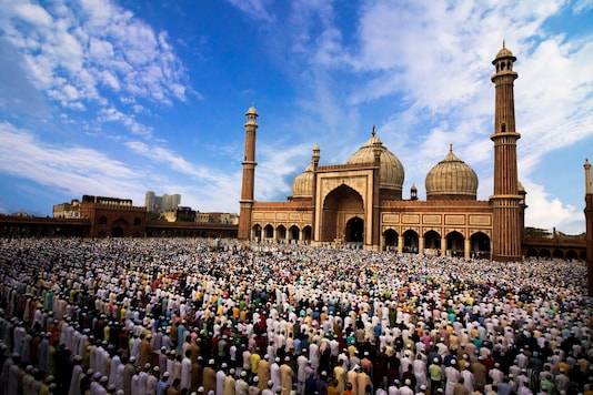 بھارت اور بنگلہ دیش میں عید الفطر آج منائی جارہی ہے 