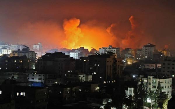 اسرائیلی فوج کے وحشیانہ حملے جاری ، غزہ میں33 ، غرب اردن میں 21 شہید