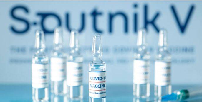 پاکستان روس سے کورونا ویکسئن کی 20 لاکھ خوراکیں خریدے گا 