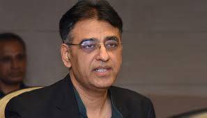 جو کہتا ہے کہ 70 سال میں ملک نہیں لٹا تو اس کو میرے سامنے لائیں ، اسد عمر 