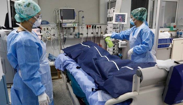 پاکستان میں کورونا کے مزید 73 مریض انتقال کر گئے