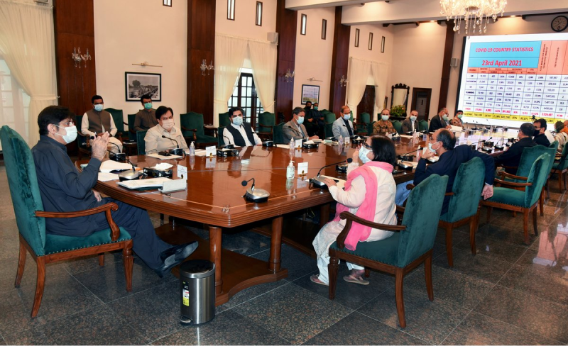 ویکسین نہ لگوانے والے سرکاری ملازمین کو تنخواہ نہ دینے کا فیصلہ