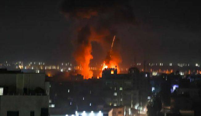 اسرائیلی فوج نے غزہ پر پھر فضائی حملہ کردیا 