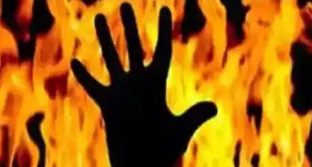 ہوسٹل میں آگ لگنے سے دو خواتین ہلاک ہوگئیں 