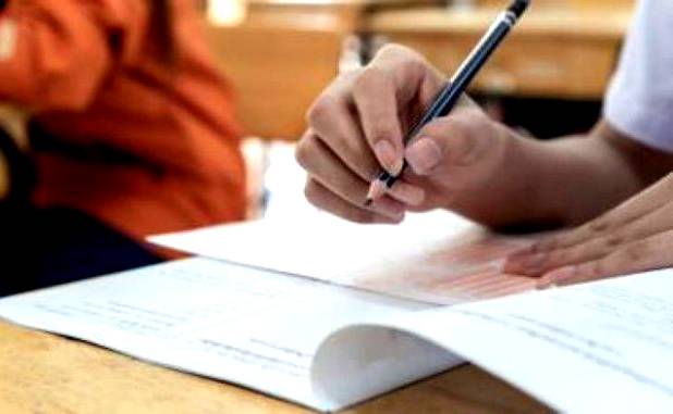 کراچی میں میٹرک کے سالانہ امتحانات کا آغاز آج سے ہو گا
