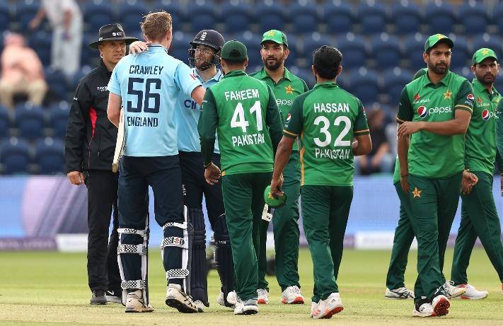 پاکستان اور انگلینڈ کے درمیان دوسرا میچ آج کھیلا جائے گا