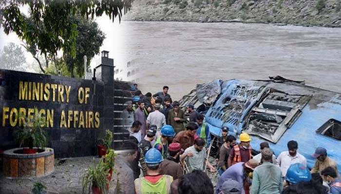 خیبر پختونخوا :چینی ورکرز کو لے جانے والی بس میں دھماکہ کی ممکنہ وجوہات سامنے آگئیں 