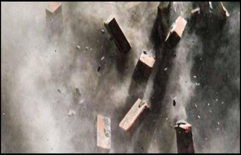  لاہور شاد باغ میں بوسیدہ مکان کے چھت گر گئی، 6 افراد جاں بحق