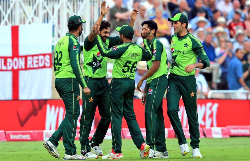 پہلا ٹی 20، پاکستان نے سنسنی خیز مقابلے کے بعد انگلینڈ کو 31 رنز سے شکست دیدی