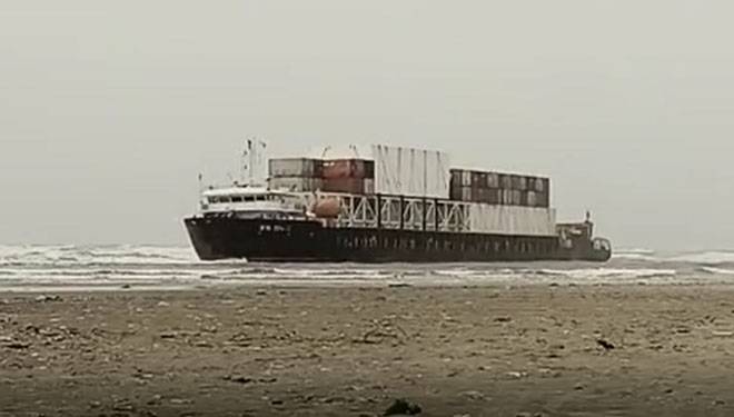 Karachi Seaview,Cantainer Ship,