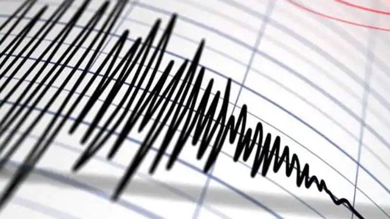 اسلام آباد پشاور اور گردو نواح کے شہروں میں زلزلے کے شدید جھٹکے 