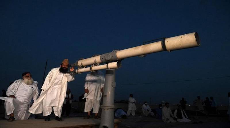 پاکستان میں بھی محرم کا چاند نظر آگیا، آج یکم محرم ،19 اگست کو یوم عاشور ہوگا
