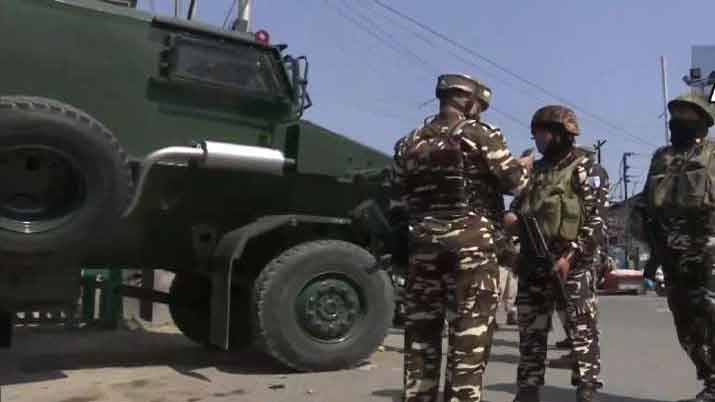 سری نگر میں بھارتی فورسز کے بنکر پر حملہ، پانچ افراد شدید زخمی