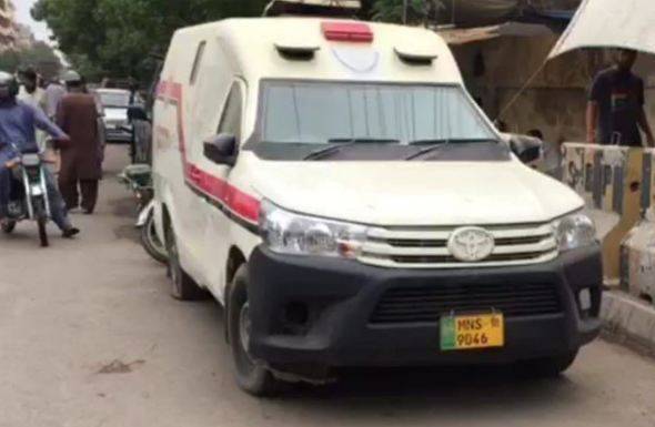 کیش وین کا ڈرائیور بیس کروڑ لے کر بھاگ گیا 