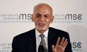 افغان صدر اشرف غنی کا اہلخانہ کے ساتھ تیسرے ملک شفٹ ہونے کا فیصلہ
