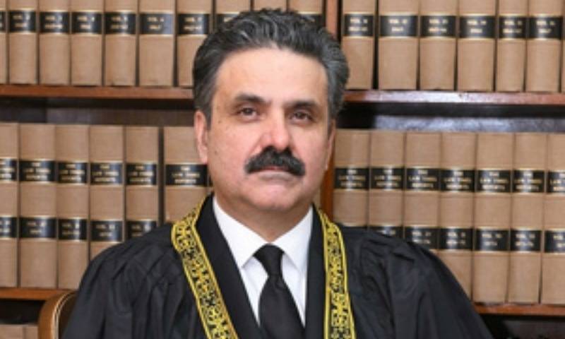 صدر علوی کا ریفرنس مفروضوں پر مبنی ہے، واپس بھیج دیا جائے : جسٹس یحییٰ آفریدی 