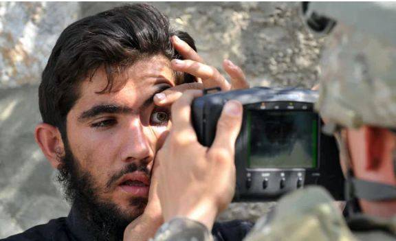 طالبان نے امریکی فوج کی چھوڑی ہوئی بائیو میٹرک ڈیوائسز قبضے میں لے لیں 