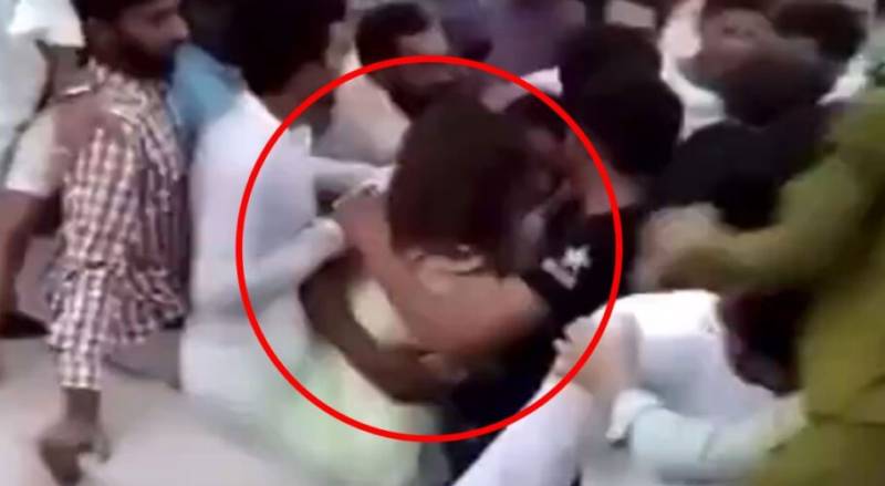 LAHORE: More than 100 people have been arrested for insulting a woman in Greater Iqbal Park
