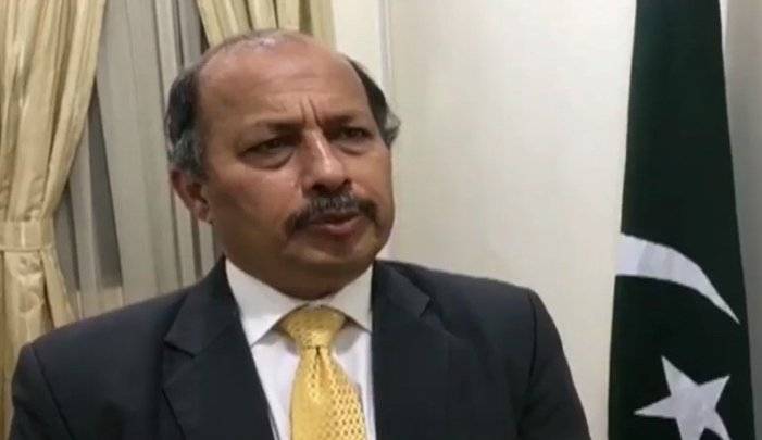 کابل میں پھنسے 57 افراد کو سڑک کے ذریعے پاکستان بھیج رہے ہیں : سفیر پاکستان